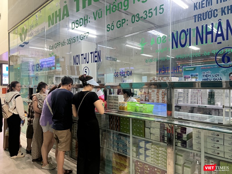 Các cơ sở kinh doanh thương mại điện tử không được bán thuốc kê đơn VT_Nha thuoc.JPG