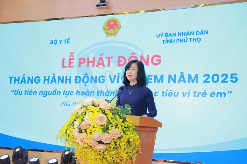 Bộ trưởng Bộ Y tế đào Hồng Lan phát biểu khai mạc lễ phát động IMG_6496.jpeg