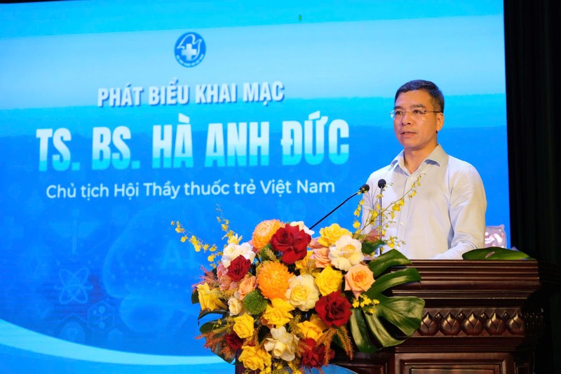 Ông Hà Anh Đức khai mạc lễ phát động chương trình Y tế thông minh Dúc.jpg