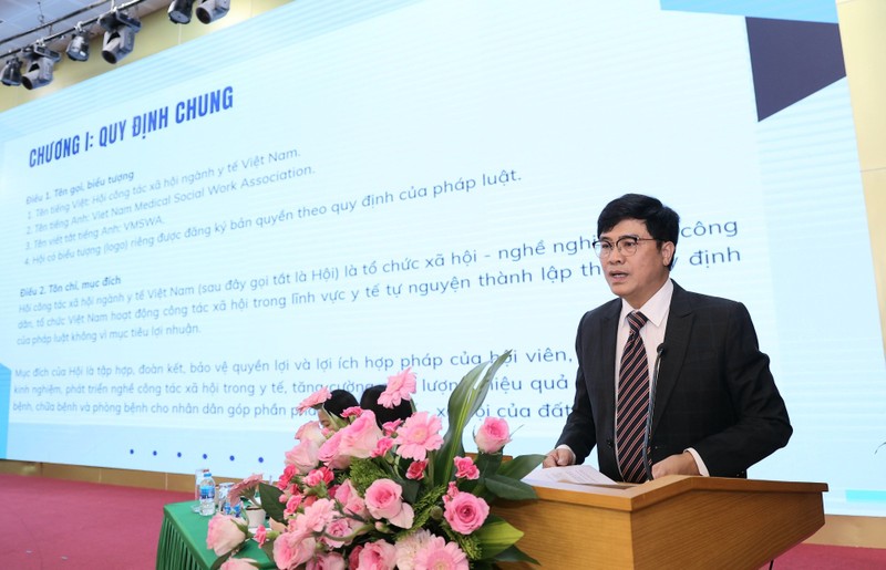 Tân Chủ tịch Hội CTXH Nguyễn Tuấn Hưng mong muốn Hội sẽ góp phần nâng cao chất lượng khám chữa bệnh Tuân Hưng.jpg