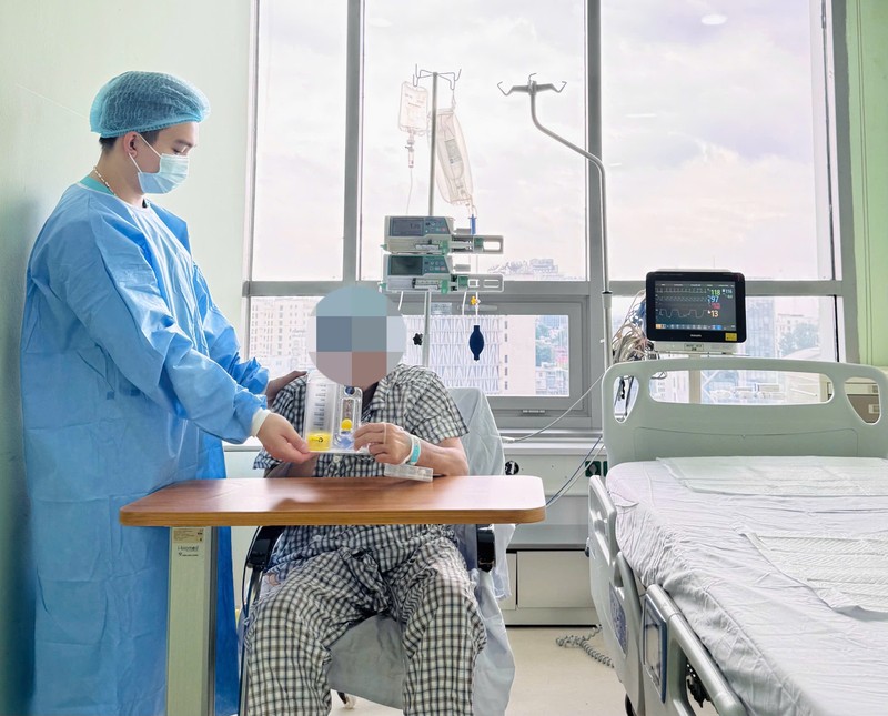 Sức khỏe của người hiến và người nhận của các ca ghép đều hồi phục tốt 540037404_1119785753441479_2636462388388418891_n.jpg