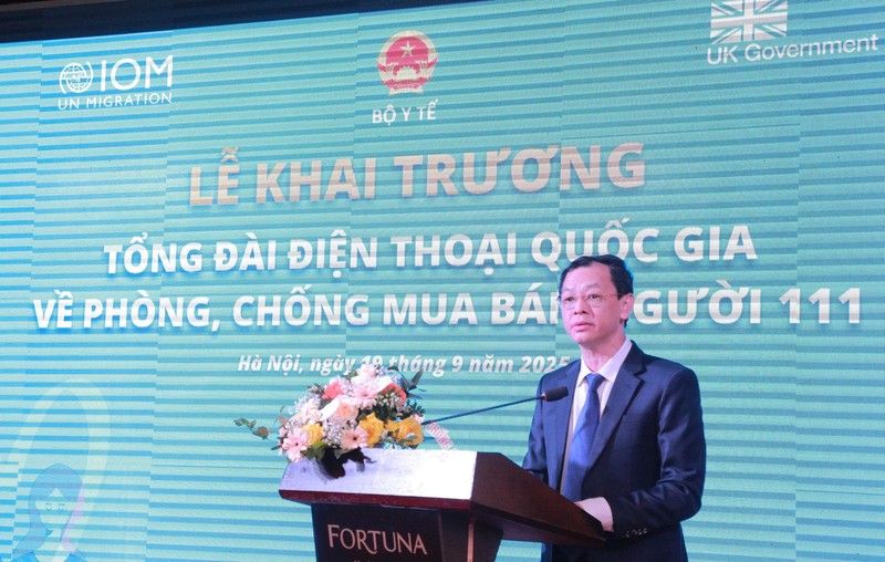 Thứ trưởng Nguyễn Tri Thức: Tổng đài 111 là minh chứng cho sự nỗ lực phòng, chống mua bán người. z7028967948009_4ce18d1c72c073d91a24b27438fb408c.jpg