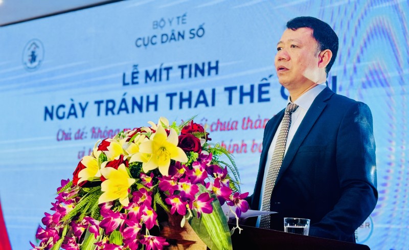 Ông Lê Thanh Dũng nhấn mạnh vị thành niên, thanh niên chú ý quan hệ tình dục an toàn. 778c522bf7550a9ee69dadcbc1f31586.jpeg
