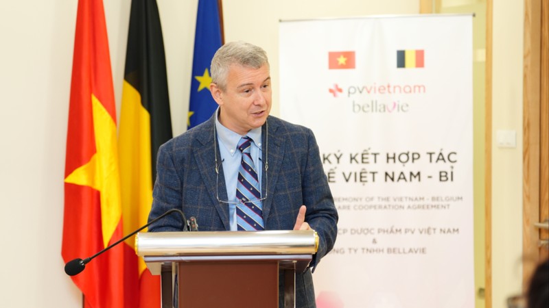 Đại sứ Bỉ Karl Van den Bossche: Sức khỏe phụ nữ Việt Nam là một chủ đề quan trọng IMG_0760.jpeg