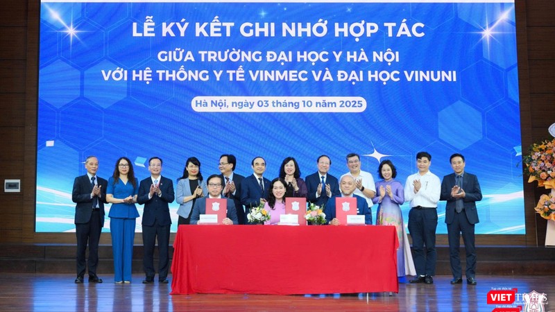 Trường ĐHYHN ký kết hợp tác với Hệ thống Y tế Vinmec và VinUni VT_ky.jpg