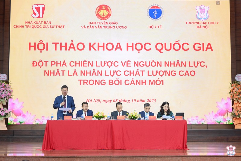 Hội thảo về nhân lực chất lượng cao 4.JPG