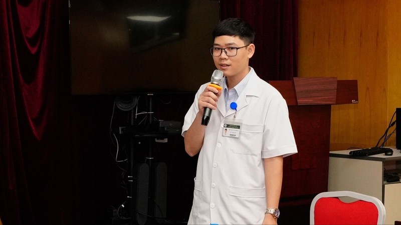 BSNT Ngô Tuấn Khiêm chia sẻ về bệnh nhân bị rối loạn ăn uống _DSC6015.jpg