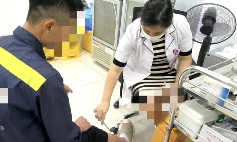 Nhiều người bị chó dại cắn phải tiêm phòng 3.jpg