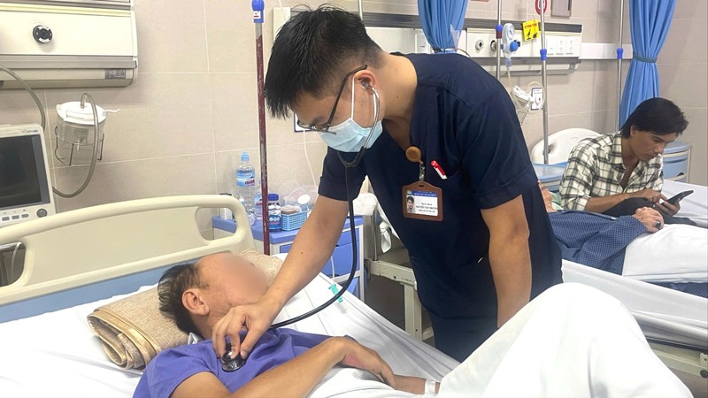 Bệnh nhân đột quỵ tắc thân nền đã được cứu sống ngoạn mục 1.jpg