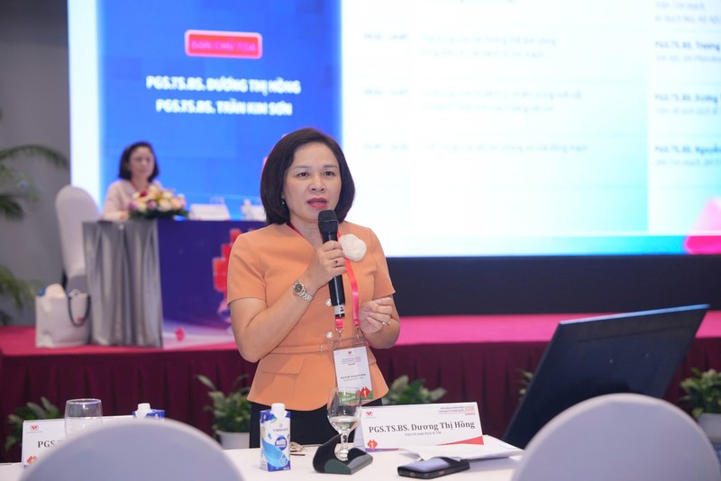 PGS.TS.BS Dương Thị Hồng – Phó Viện trưởng Viện Vệ sinh Dịch tễ Trung ương tại Hội nghị Khoa học Tim mạch Toàn quốc 2025.jpg