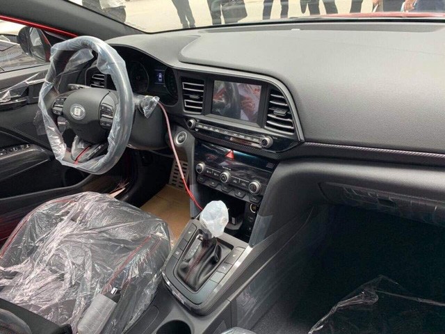 Nội thất xe không có quá nhiều thay đổi. Nội thất xe không có quá nhiều thay đổi.