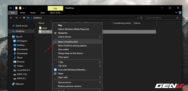 Khi đó tập tin sẽ được tự động di chuyển đến thư mục OneDrive và Windows sẽ đồng bộ nó lên tài khoản Microsoft của bạn. Bây giờ để bắt đầu chia sẻ, hãy nhấn phải chuột vào tập tin và chọn 