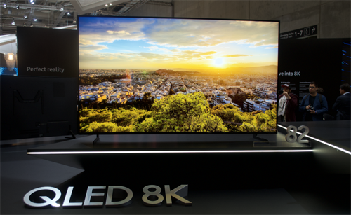 Ba hãng lớn đều có TV 8K nhưng hiện nay chỉ Samsung đưa về Việt Nam. Ảnh: AVS