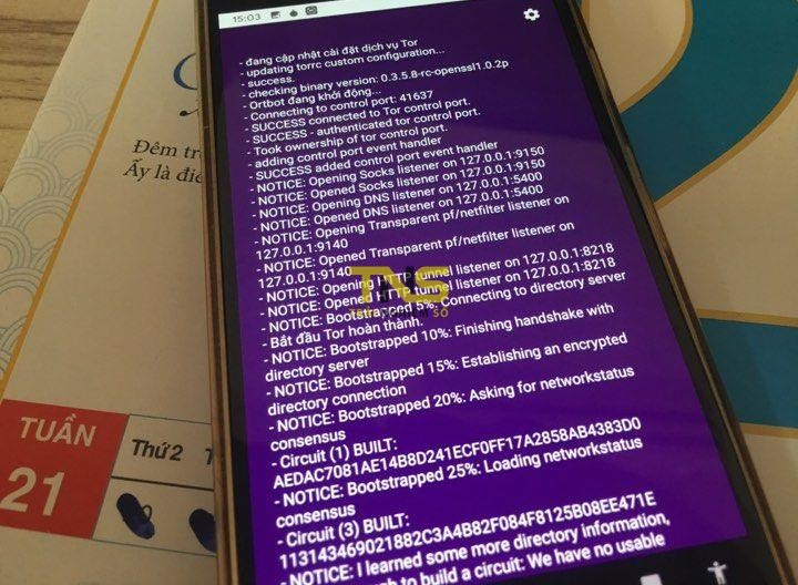 Bạn cần lưu ý là Tor Browser được xây dựng dựa trên nhân Firefox nên cũng không quá khó sử dụng. Lưu ý là Tor Browser không có trên iOS. Thay vào đó, những nhà phát triển Tor khuyến nghị người dùng iOS sử dụng ứng dụng Onion, với tính năng tương tự như trình duyệt của mình.
