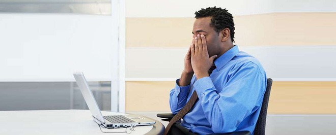 5 chứng bệnh lạ chỉ xuất hiện nhờ sự tồn tại của smartphone: hội chứng cuối gần như ai cũng từng gặp phải - Ảnh 5. 5 chứng bệnh lạ chỉ xuất hiện nhờ sự tồn tại của smartphone: hội chứng cuối gần như ai cũng từng gặp phải - Ảnh 5.