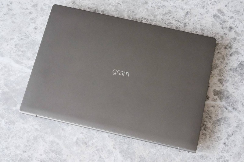 Gram 2019 - laptop 17 inch nhẹ nhất thế giới