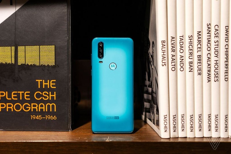 Motorola One Action ra mắt: điểm nhấn camera góc siêu rộng ảnh 3