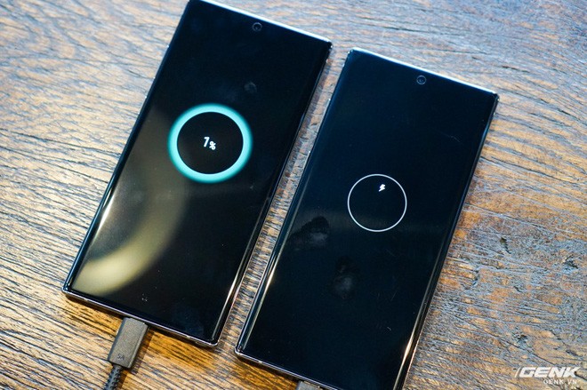 Trải nghiệm sạc nhanh củ sạc 45W và 25W của Samsung Galaxy Note10+, kết quả thật bất ngờ! - Ảnh 9. Trải nghiệm sạc nhanh củ sạc 45W và 25W của Samsung Galaxy Note10+, kết quả thật bất ngờ! - Ảnh 9.