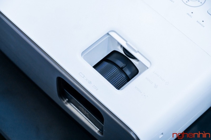 BenQ ra mắt hai mẫu máy chiếu 4K UHD, tích hợp công nghệ Cinematic Color giá từ 60 triệu ảnh 12 BenQ ra mắt hai mẫu máy chiếu 4K UHD, tích hợp công nghệ Cinematic Color giá từ 60 triệu ảnh 16