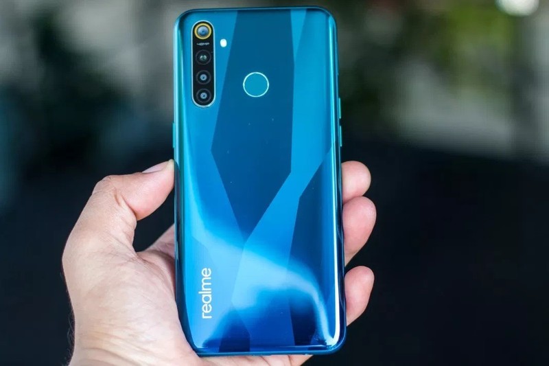 6 smartphone tầm trung pin khủng ảnh 2 6 smartphone tầm trung pin khủng