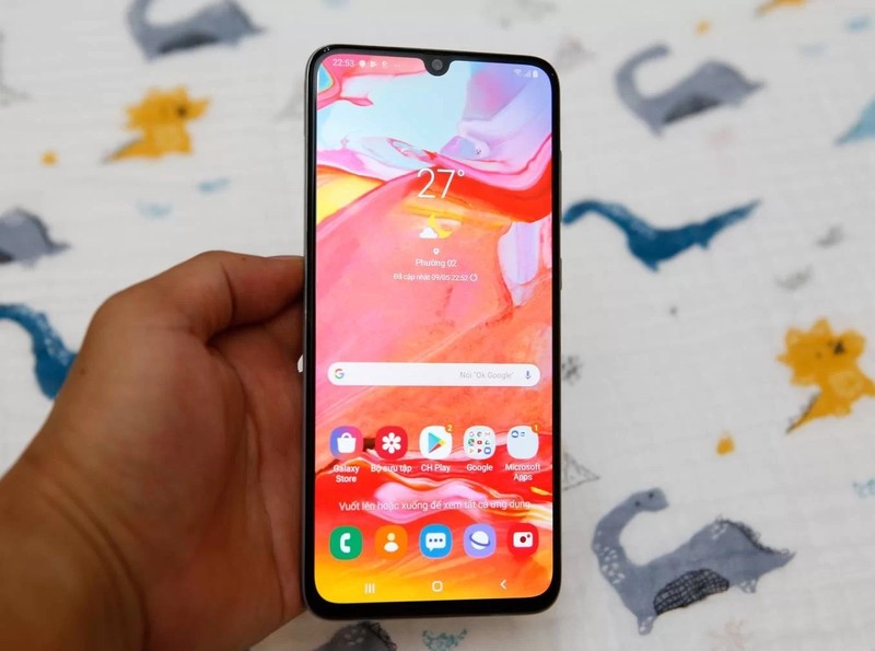 6 smartphone tầm trung pin khủng ảnh 3 6 smartphone tầm trung pin khủng