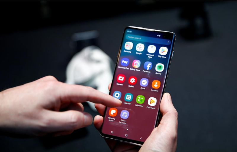 Điện thoại Samsung Galaxy S10. (Nguồn: Reuters) Điện thoại Samsung Galaxy S10. (Nguồn: Reuters)