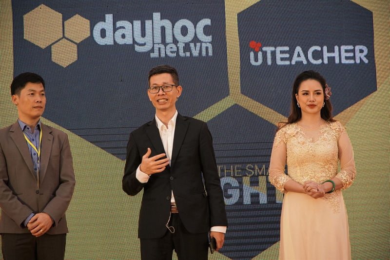 Tác giả Nguyễn Huy Du và các cộng sự Tác giả Nguyễn Huy Du và các cộng sự