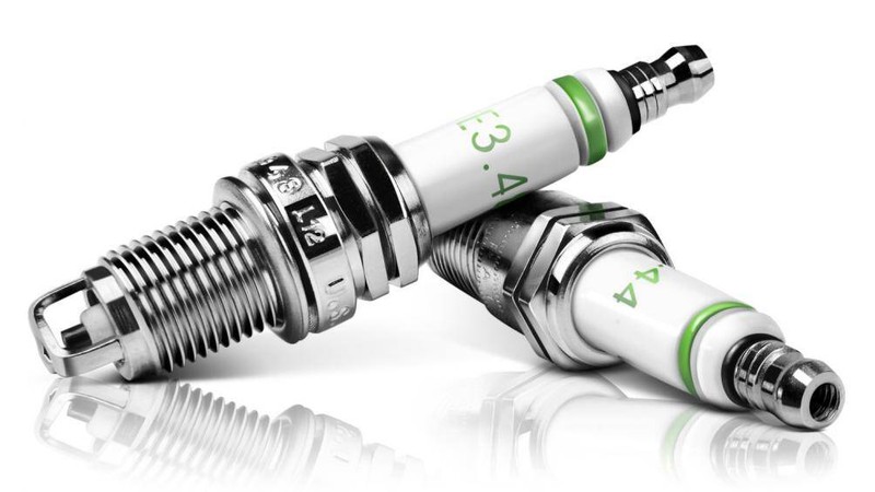 Các chuyên gia thường khuyến cáo chủ xe nên thay bugi định kỳ từ sau khoảng 30.000 - 40.000 km để đảm bảo xe không bị giật khi đang di chuyển