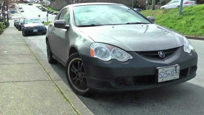 Một trong những âm thanh phổ biến nhất là tiếng “kẽo kẹt” từ vô lăng, khi tài xế đánh hết lái rồi trả lái