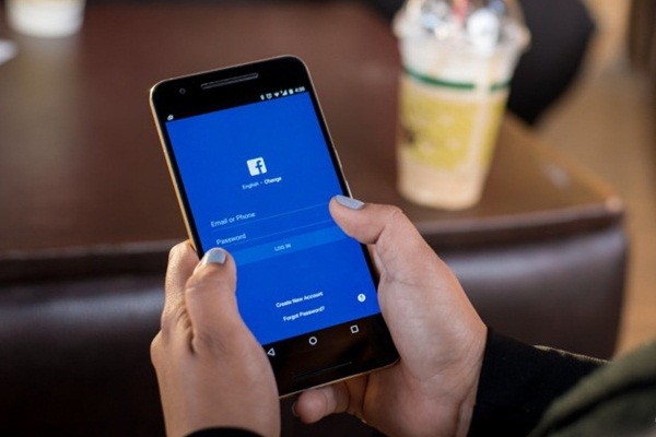 Cách đăng xuất tài khoản Facebook và Messenger khỏi tất cả các thiết bị ảnh 1 Cách đăng xuất tài khoản Facebook và Messenger khỏi tất cả các thiết bị
