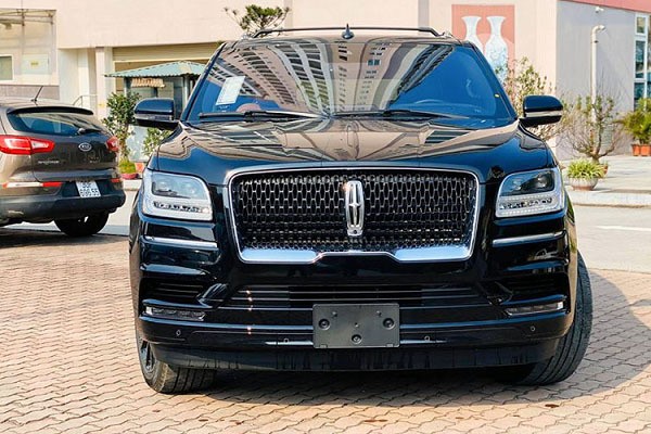 Lincoln Navigator 2020 hơn 8 tỷ tại Việt Nam Lincoln Navigator 2020 hơn 8 tỷ tại Việt Nam