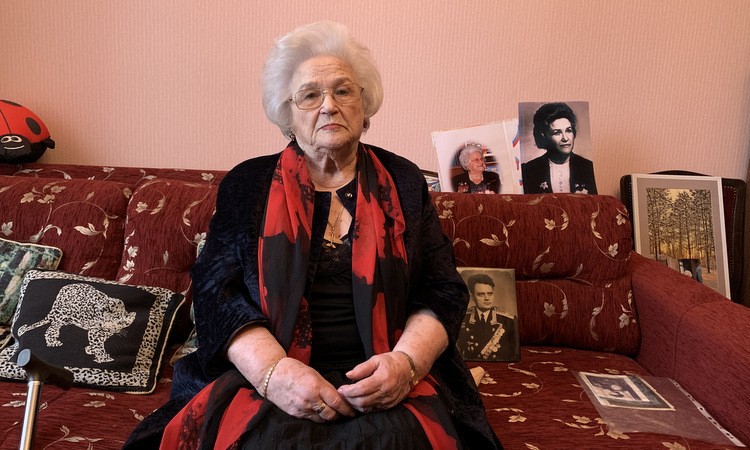 Brok-Beltsova trong căn hộ ở ngoại ô Moskva hôm 8/5. Ảnh: Washington Post.