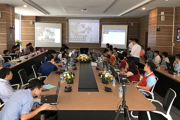 Chương trình diễn tập ứng cứu khẩn cấp sự cố an toàn thông tin cho ngành Hải quan diễn ra ngày 13/6/2020. Chương trình diễn tập ứng cứu khẩn cấp sự cố an toàn thông tin cho ngành Hải quan diễn ra ngày 13/6/2020.