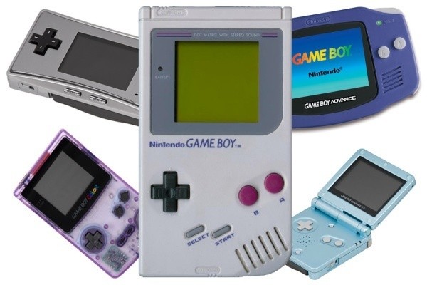 Những chiếc Game Boy cầm tay là tuổi thơ "dữ dội" của nhiều thế hệ Những chiếc Game Boy cầm tay là tuổi thơ