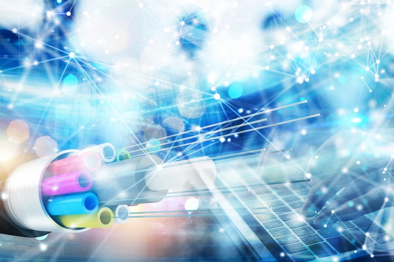 Công nghệ mới của các nhà khoa học giúp tăng tốc độ truyền dữ liệu trên cơ sở hạ tầng cáp quang hiện có (Ảnh minh họa)