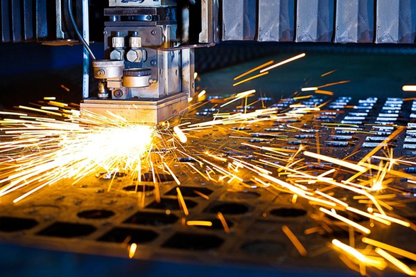 Dự án IOTI4.0 (Integral Open Technology for Industry 4.0) của Châu Âu đang được triển khai với tham vọng ứng dụng phần cứng mã nguồn mở (OSHW) trong lĩnh vực công nghiệp.