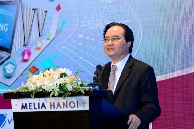 Bộ trưởng Phùng Xuân Nhạ Bộ trưởng Phùng Xuân Nhạ