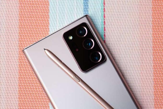 Samsung có thể loại bỏ dòng Note khi mở rộng các sản phẩm gập vào năm 2021. Ảnh: CNET Samsung có thể loại bỏ dòng Note khi mở rộng các sản phẩm gập vào năm 2021. Ảnh: CNET