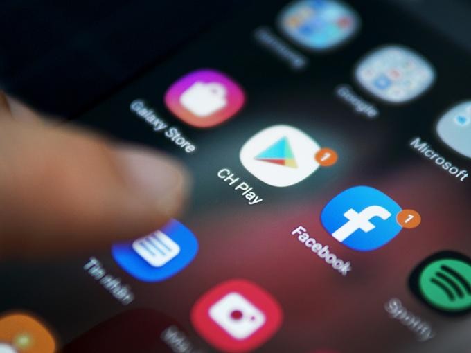 Viết ứng dụng và bán trên các chợ ứng dụng có thể giúp nhà phát triển thu tiền tỷ. Ảnh: Lưu Quý Viết ứng dụng và bán trên các chợ ứng dụng có thể giúp nhà phát triển thu tiền tỷ. Ảnh: Lưu Quý