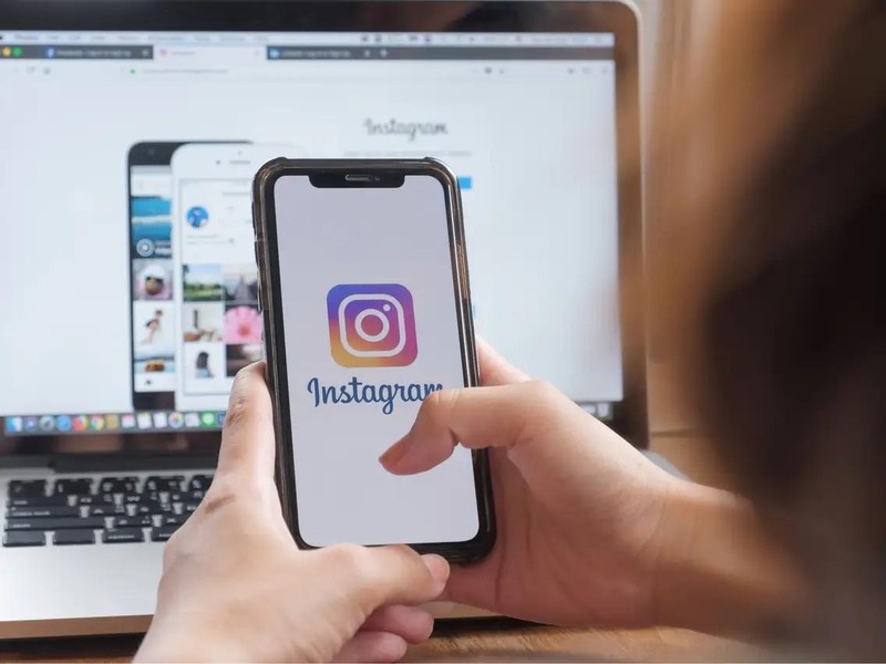 Instagram có xu hướng dẫn dắt người dùng đến với tin giả về Covid-19. Ảnh: Shutterstock.