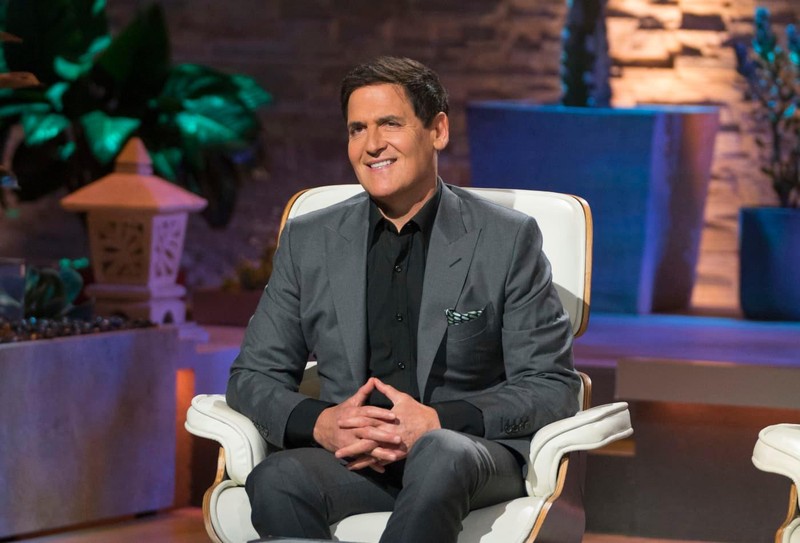 Mark Cuban khởi nghiệp bằng kỹ thuật số ảnh 1 Mark Cuban trong chương trình Shark Tank. Ảnh: CNBC.