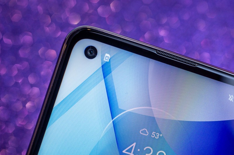 Có rất nhiều loại hàng tân trang trên thị trường điện thoại (Ảnh: CNET)