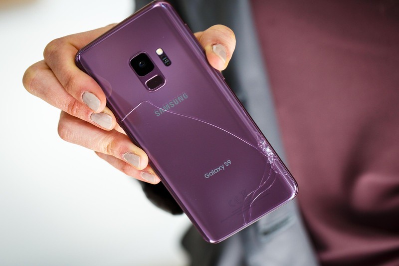 Chế độ bảo hành mở rộng là sự lựa chọn hợp lý (Ảnh: Josh Miller/CNET)