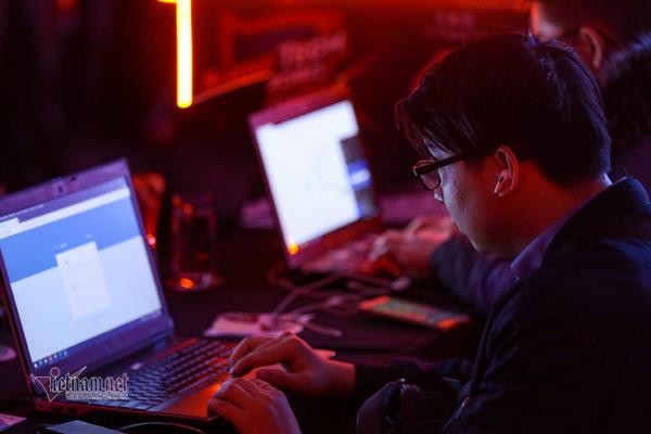 Một buổi diễn tập phòng thủ an ninh mạng đối với hệ thống ngân hàng. Một buổi diễn tập phòng thủ an ninh mạng đối với hệ thống ngân hàng.