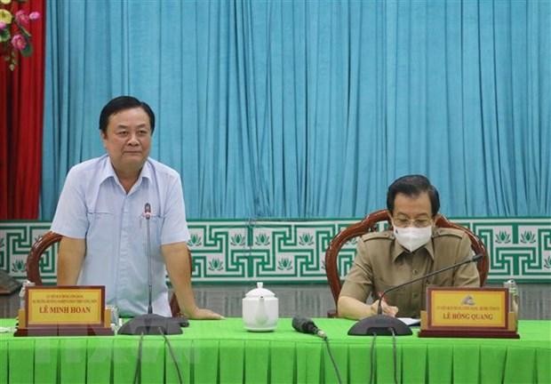 Bộ Trưởng bộ Nông nghiệp và Phát triển Nông thôn Lê Minh Hoan phát biểu tại buổi làm việc. (Ảnh: Công Mạo/TTXVN)