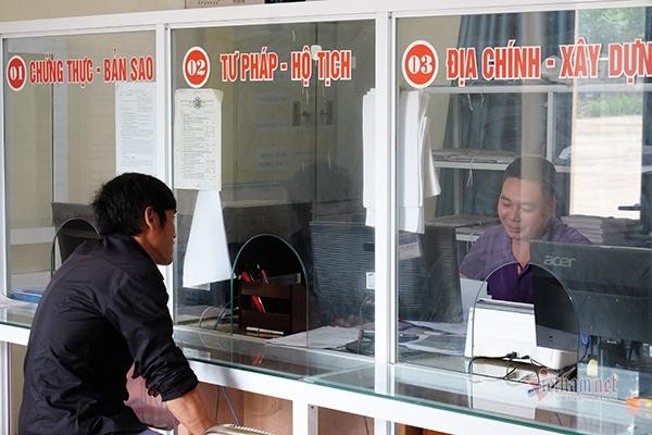 Chuyển đổi số ở nơi "làm ngược" ảnh 1