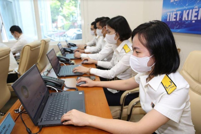 Trung tâm điều hành triển khai hóa đơn điện tử ngành Thuế vừa khai trương sáng 25/10. Ảnh: VGP Trung tâm điều hành triển khai hóa đơn điện tử ngành Thuế vừa khai trương sáng 25/10. Ảnh: VGP