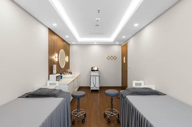 Không gian sang trọng và hiện đại tại Venesa mang đến sự thoải mái cho khách hàng.