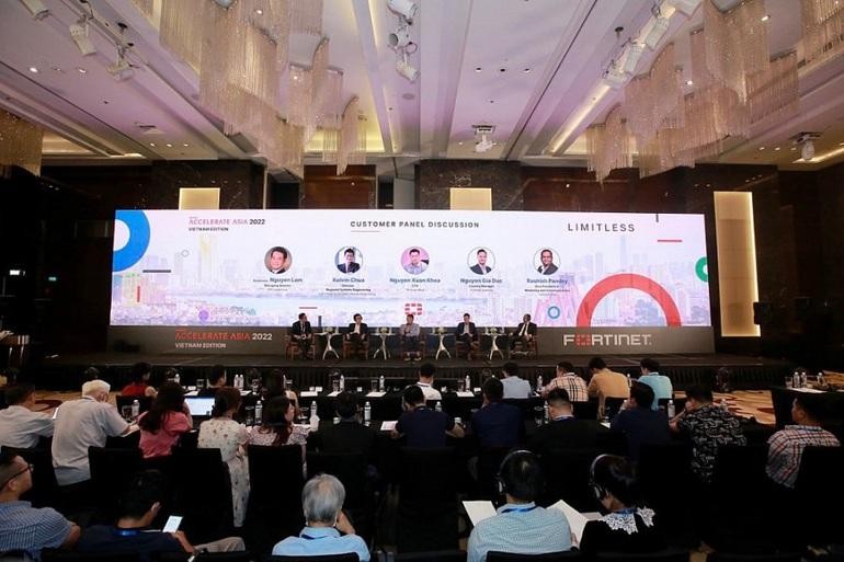 Báo cáo mới của Fortinet vừa được công bố trong khuôn khổ hội nghị thường niên Accelerate Asia 2022 tổ chức chiều 9/6. Báo cáo mới của Fortinet vừa được công bố trong khuôn khổ hội nghị thường niên Accelerate Asia 2022 tổ chức chiều 9/6.