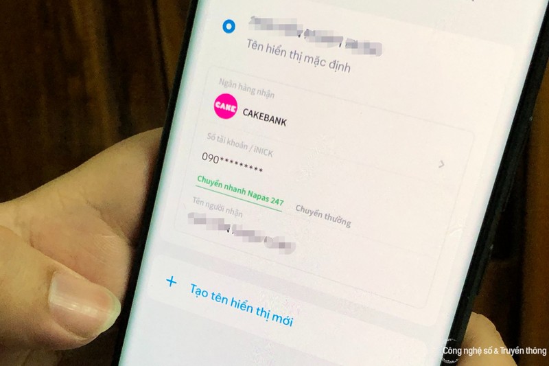 Những thông tin nhạy cảm như họ tên, số điện thoại, số thẻ, mã CVC,... thường là đích nhắm đến của đối tượng lừa đảo. Ảnh: Trọng Đạt Những thông tin nhạy cảm như họ tên, số điện thoại, số thẻ, mã CVC,... thường là đích nhắm đến của đối tượng lừa đảo. Ảnh: Trọng Đạt